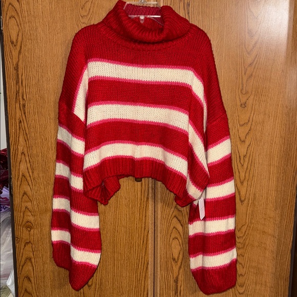 Altar’d State Red Cream Striped Cropped Sweater XL Cozy Cabin Turtleneck NWT - Picture 2 of 5